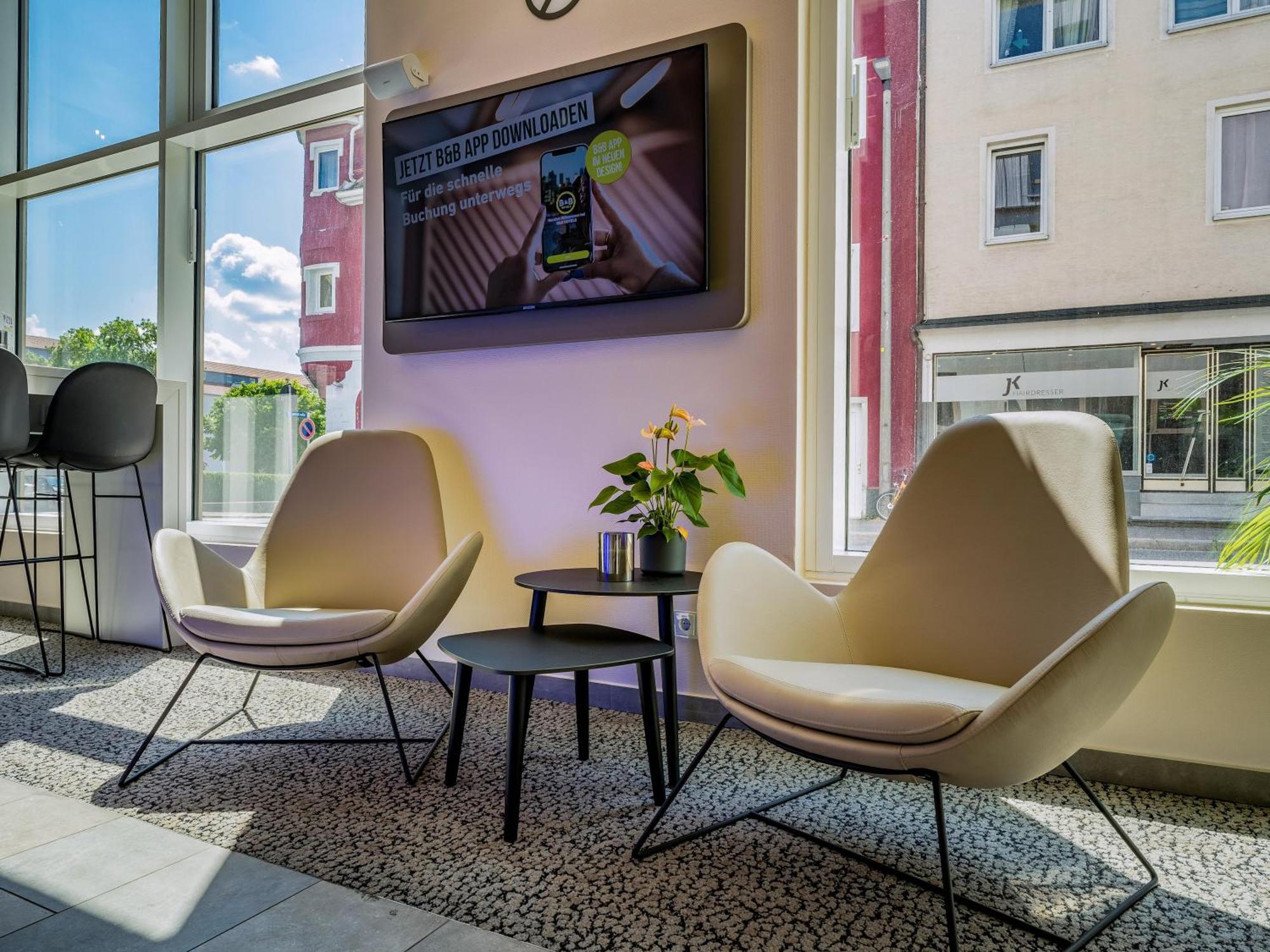 B&B Hotel Villingen-Schwenningen Esterno foto