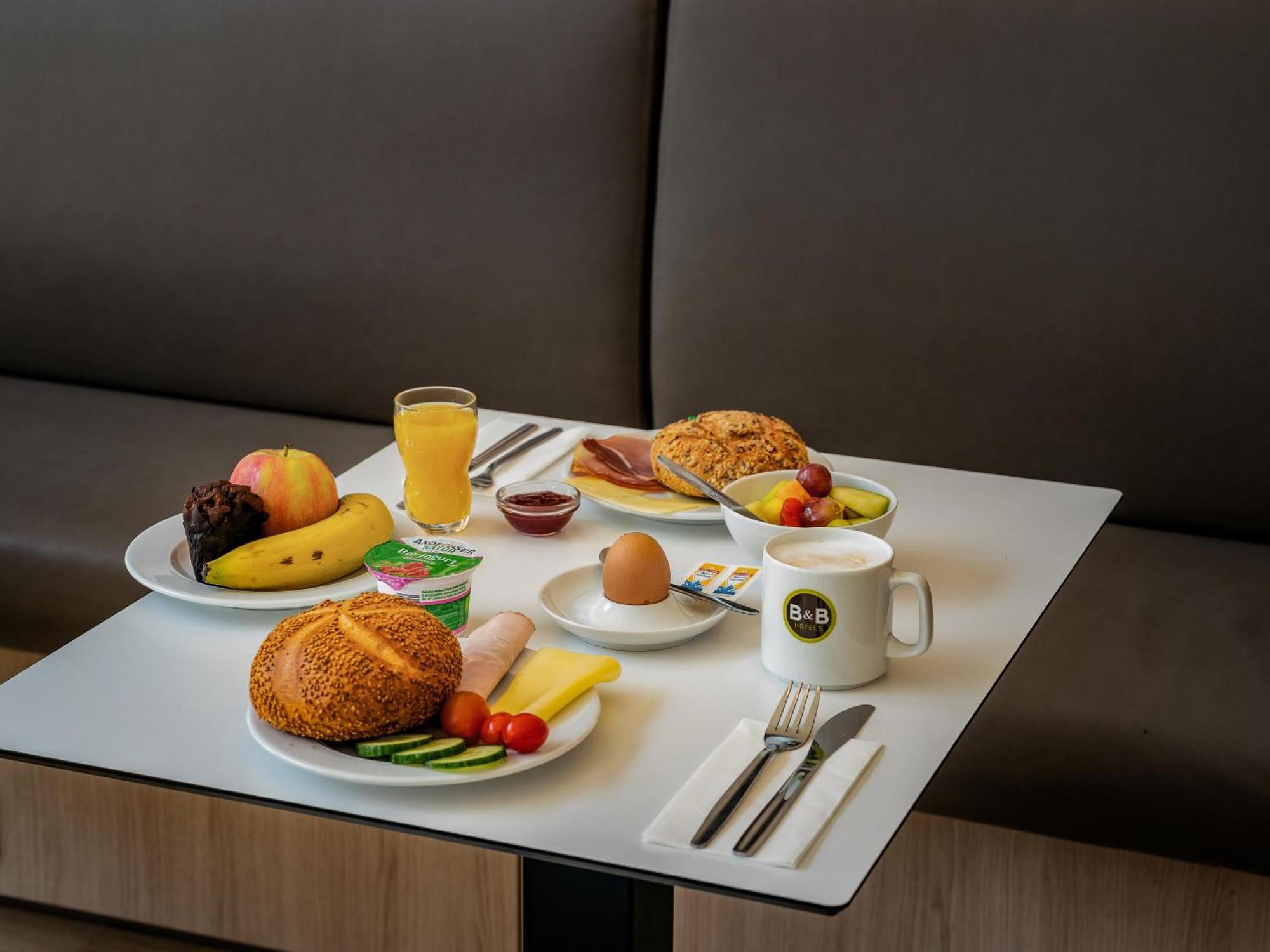 B&B Hotel Villingen-Schwenningen Esterno foto